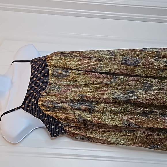 *NWT* RAGA Metallic Print Maxi Dress - Picture 5 of 15